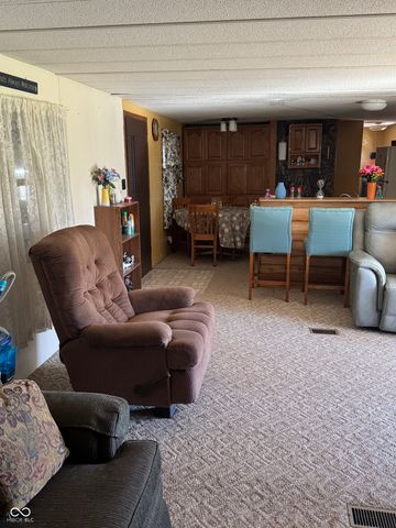 6149 S Kats Place, Terre Haute, IN 47802