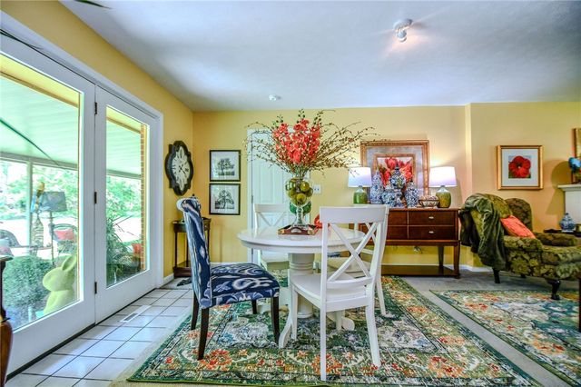 2953 Persimmon Court, Beavercreek, OH 45434