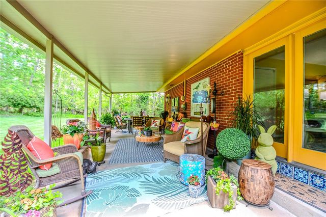 2953 Persimmon Court, Beavercreek, OH 45434