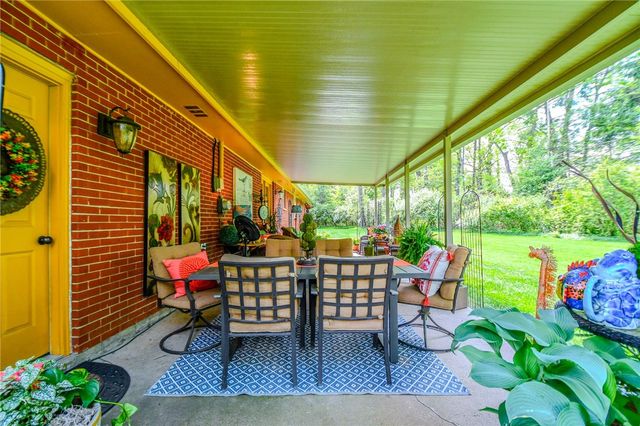 2953 Persimmon Court, Beavercreek, OH 45434