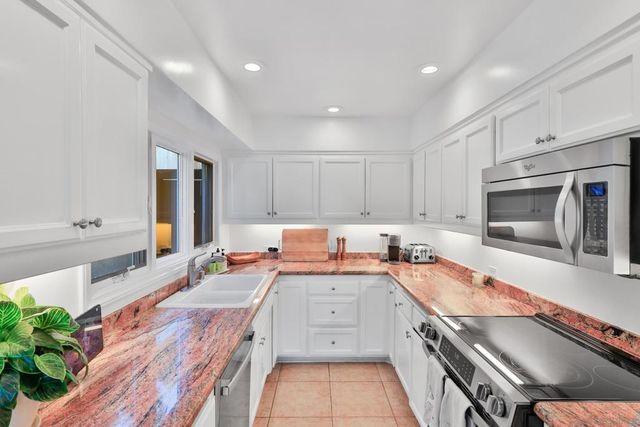 1937 Paseo Dorado, La Jolla, CA 92037