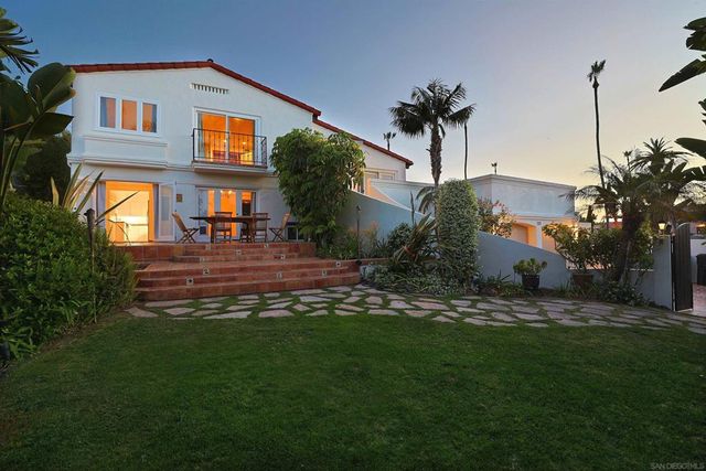 1937 Paseo Dorado, La Jolla, CA 92037