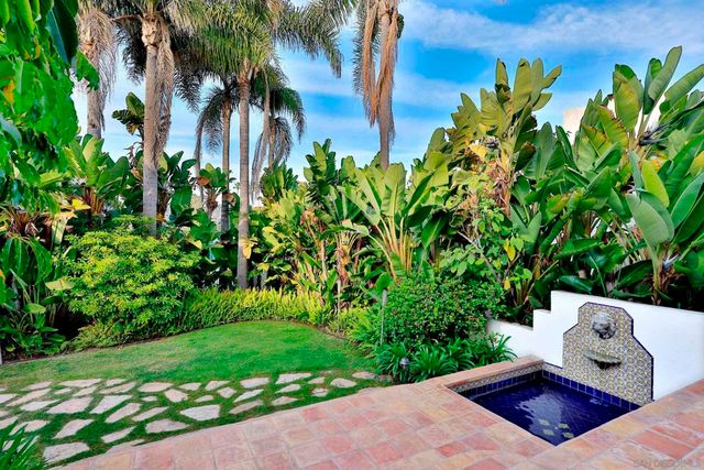 1937 Paseo Dorado, La Jolla, CA 92037