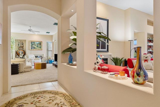 81 Appian Way, Palm Desert, CA 92211