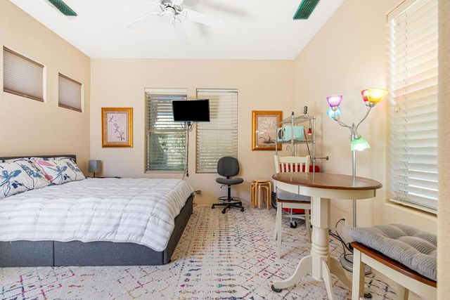 81 Appian Way, Palm Desert, CA 92211