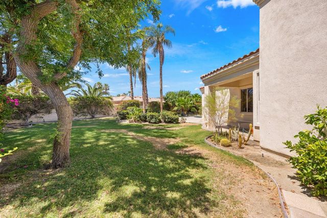81 Appian Way, Palm Desert, CA 92211