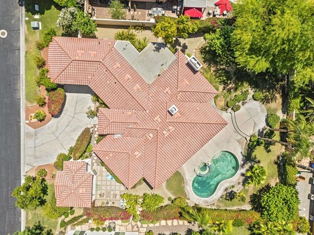 81 Appian Way, Palm Desert, CA 92211