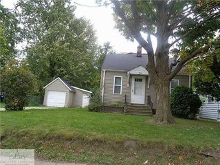 714 Louisa Street, Lansing City, MI 48911