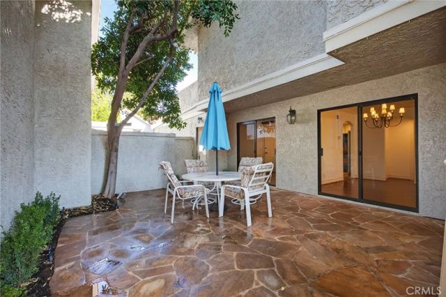 6609 Poppyview Drive, Oak Park, CA 91377