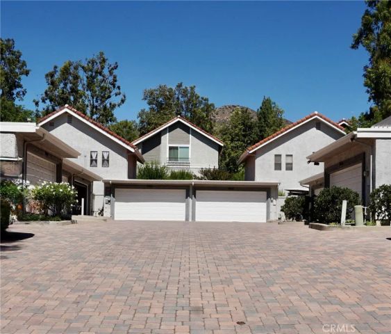 6609 Poppyview Drive, Oak Park, CA 91377