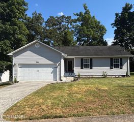 806 Centeroak Drive, Knoxville, TN 37920