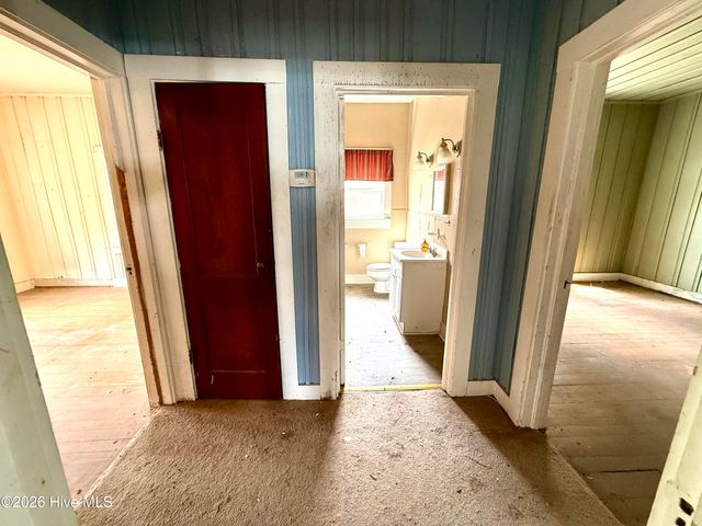 309 E Roseboro Street, Roseboro, NC 28382