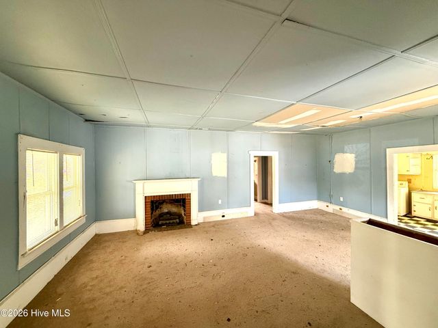 309 E Roseboro Street, Roseboro, NC 28382