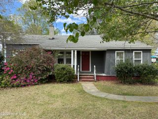 309 E Roseboro Street, Roseboro, NC 28382
