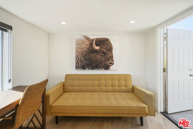 4139 Cahuenga Boulevard 106, North Hollywood (los Angeles), CA 91602