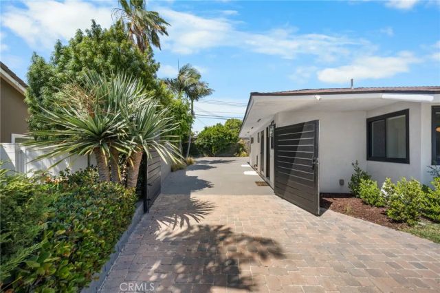 18161 Blue Ridge, North Tustin, CA 92705