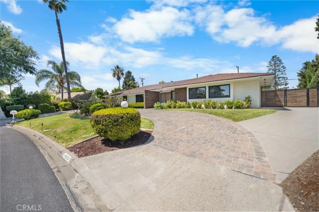 18161 Blue Ridge, North Tustin, CA 92705