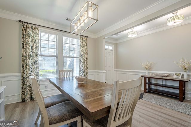 505 Lost Creek Drive, Woodstock, GA 30188