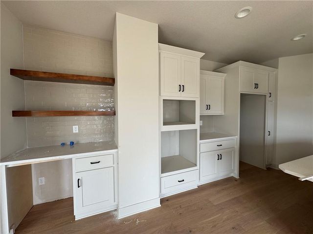 11424 Rye Drive, Kearney, MO 64060