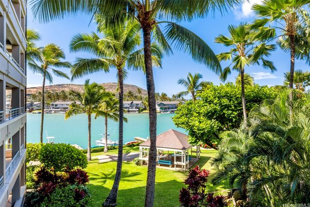 1 Keahole Place 1303, Honolulu, HI 96825