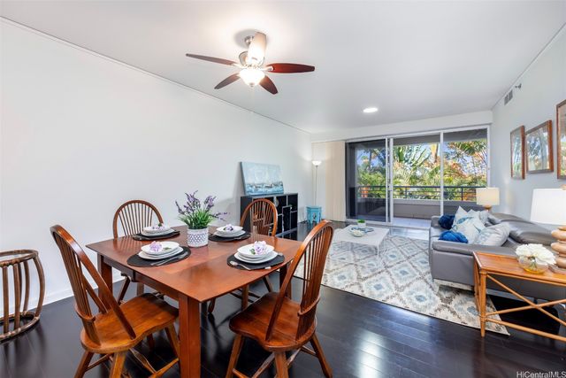 1 Keahole Place 1303, Honolulu, HI 96825