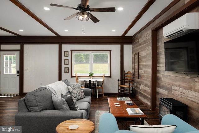 15 PATRIOT WAY, Luray, VA 22835