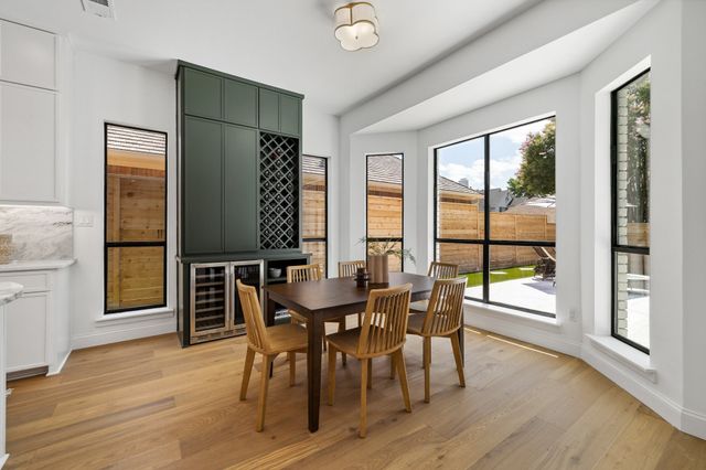 4736 Holly Tree Drive, Dallas, TX 75287