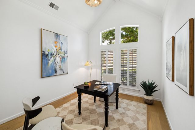 4736 Holly Tree Drive, Dallas, TX 75287