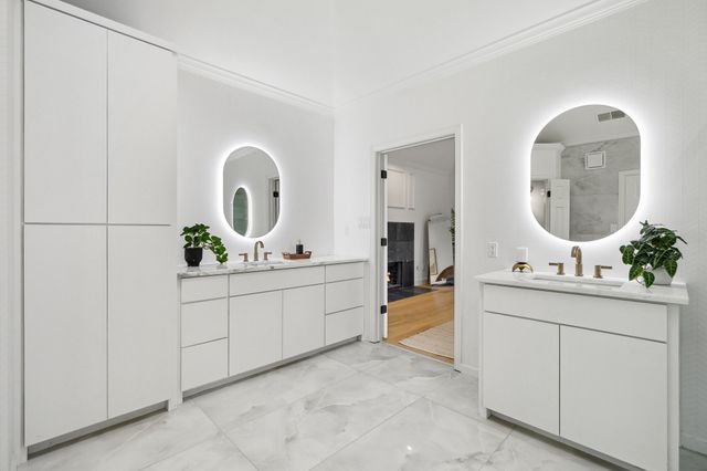 4736 Holly Tree Drive, Dallas, TX 75287