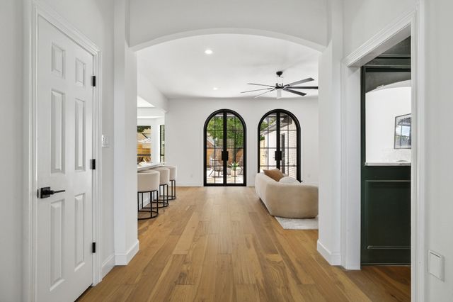 4736 Holly Tree Drive, Dallas, TX 75287