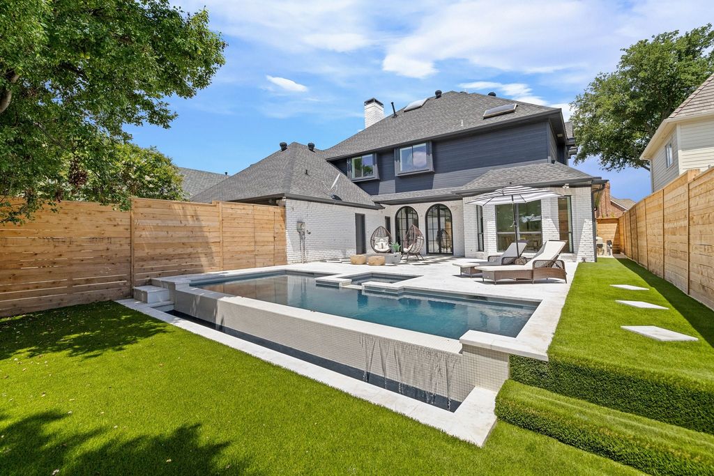 4736 Holly Tree Drive, Dallas, TX 75287