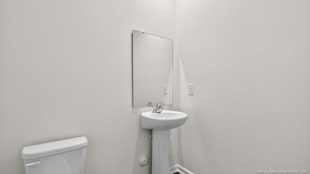 304 Maddox Drive, Aberdeen, NC 28315