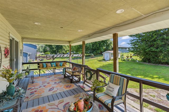 411 Polk Street, Baxter, IA 50028