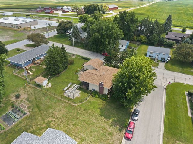 411 Polk Street, Baxter, IA 50028