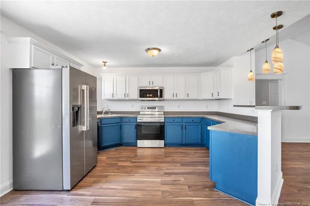 568 Wood Valley Lane, Raeford, NC 28376