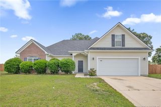 568 Wood Valley Lane, Raeford, NC 28376