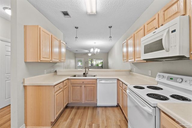 5870 Spanish Trail, Pensacola, FL 32504