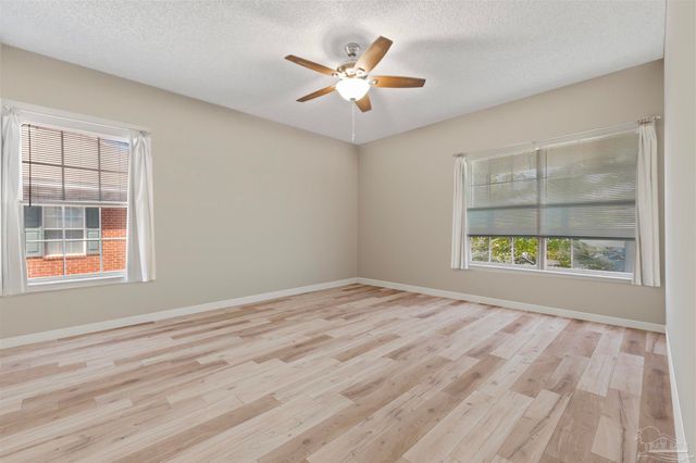 5870 Spanish Trail, Pensacola, FL 32504