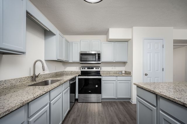 4910 Laura Jeanne Blvd, Murfreesboro, TN 37129