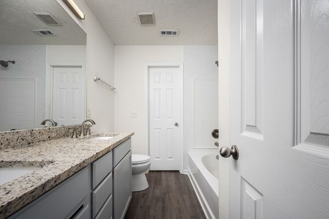 4910 Laura Jeanne Blvd, Murfreesboro, TN 37129