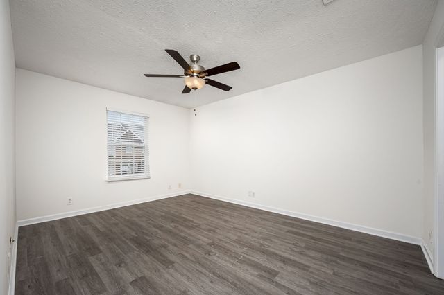 4910 Laura Jeanne Blvd, Murfreesboro, TN 37129