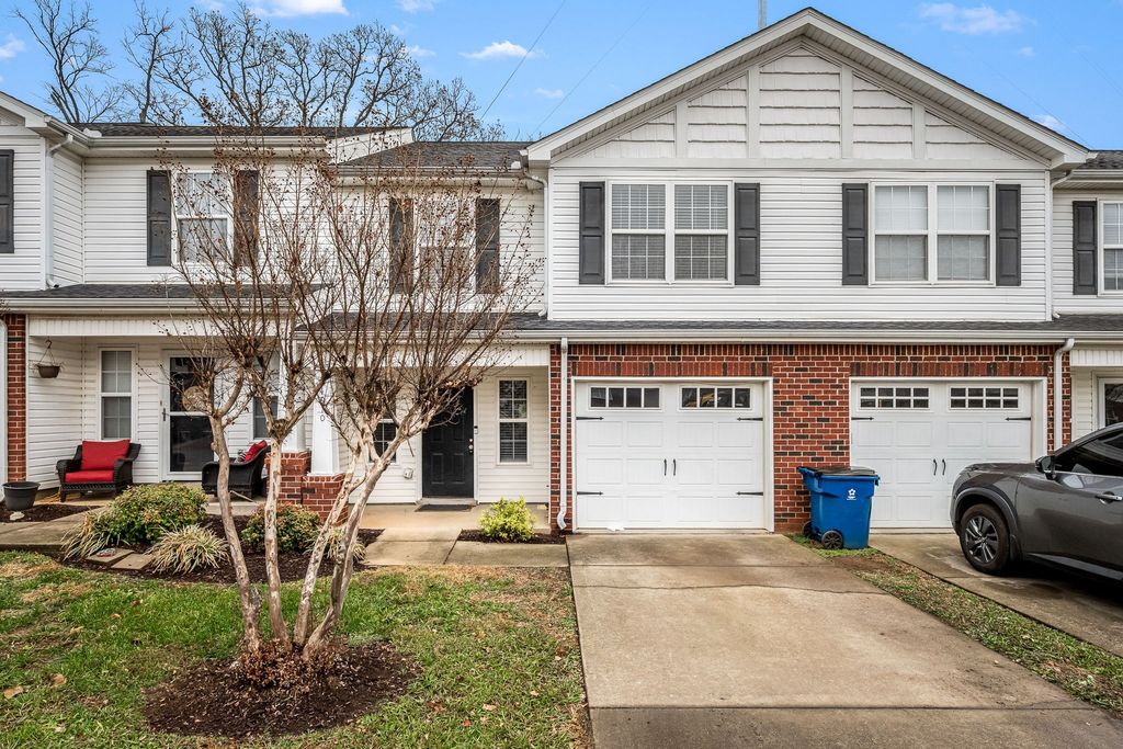 4910 Laura Jeanne Blvd, Murfreesboro, TN 37129