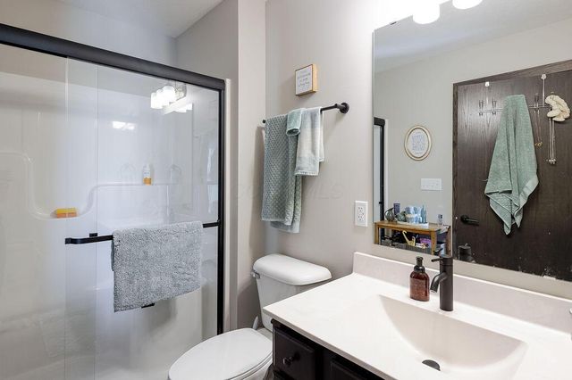 353 Valleybrook Circle, Howard, OH 43028