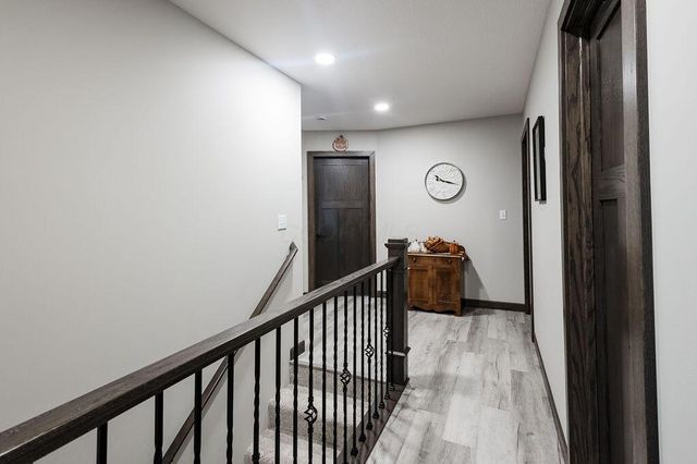 353 Valleybrook Circle, Howard, OH 43028