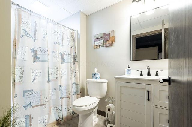 353 Valleybrook Circle, Howard, OH 43028