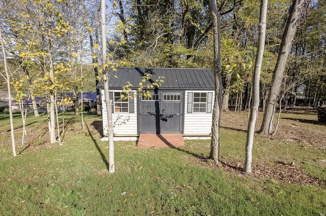 353 Valleybrook Circle, Howard, OH 43028