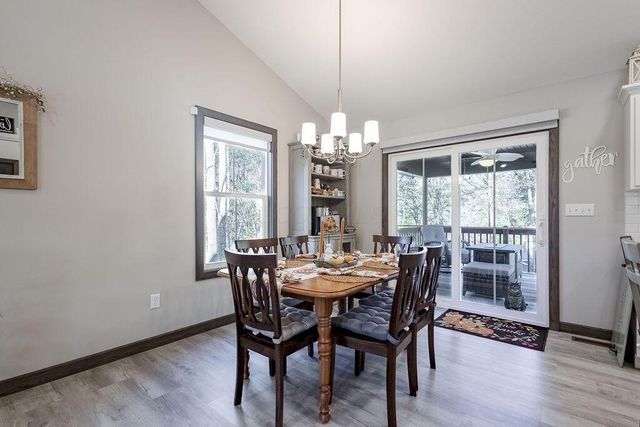 353 Valleybrook Circle, Howard, OH 43028