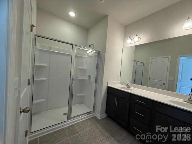 1111 Bartholdi Drive, Gastonia, NC 28054