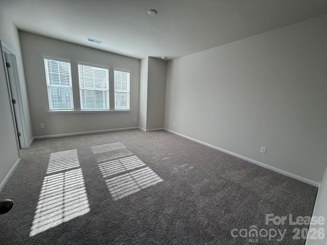 1111 Bartholdi Drive, Gastonia, NC 28054