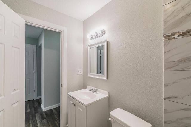 1809 Daniel Street, Fort Worth, TX 76104